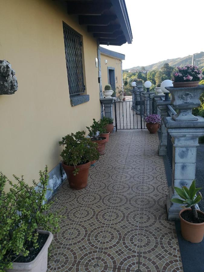 Casa Vacanza Tra Etna E Taormina Villa Ginevra Пьедимонте-Этнео Экстерьер фото